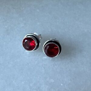 NWOT Sundance Eurynome Earrings, Garnet, Sterling Silver
